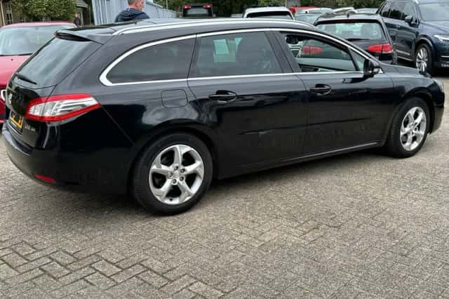 Peugeot 508 (2011) thumbnail 3