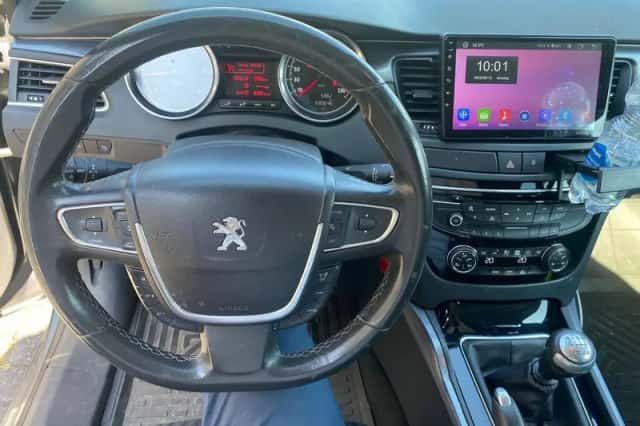 Peugeot 508 (2014) thumbnail 5