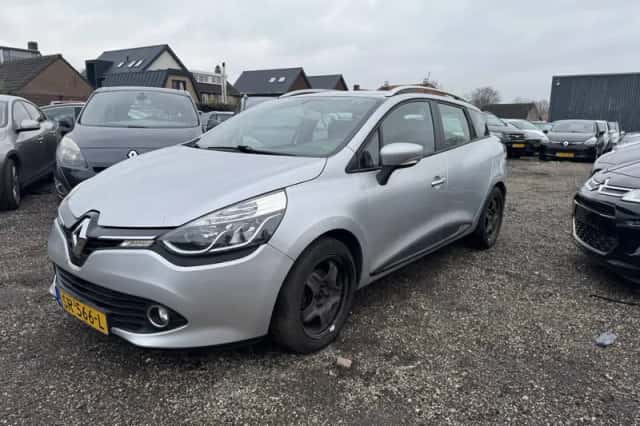 Renault Clio (2013) thumbnail 2