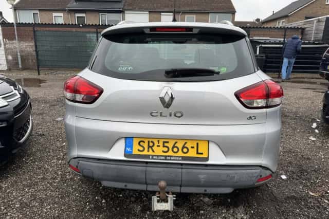 Renault Clio (2013) thumbnail 4
