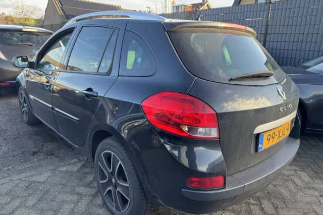 Renault Clio (2012) thumbnail 4