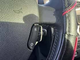 Renault Clio (2012) thumbnail 10
