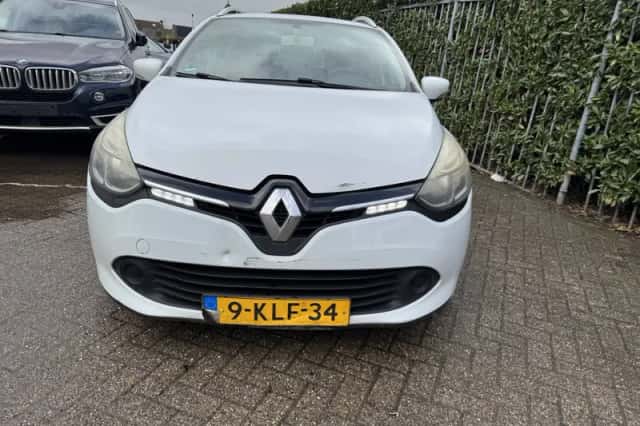 Renault Clio (2013) thumbnail 4