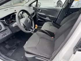 Renault Clio (2013) thumbnail 9