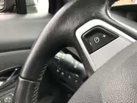 Renault Grand Scénic (2013) thumbnail 19