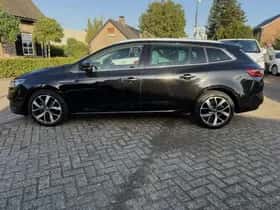 Renault Mégane (2018) thumbnail 4
