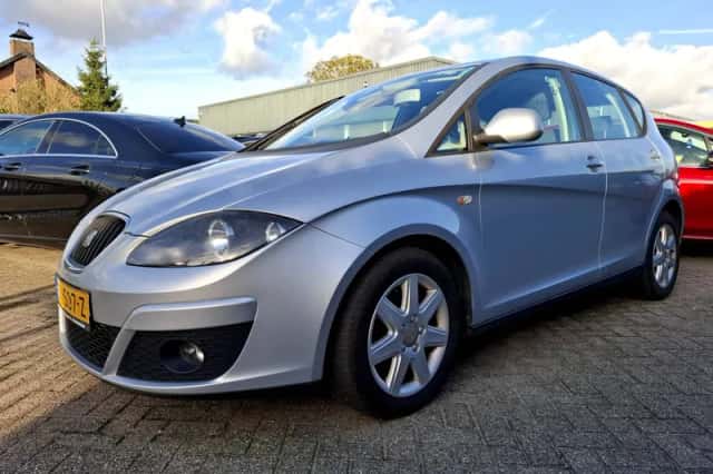 SEAT Altea (2011) thumbnail 3