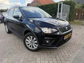 SEAT Arona (2018) thumbnail 2