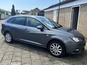 SEAT Ibiza (2012) thumbnail 3