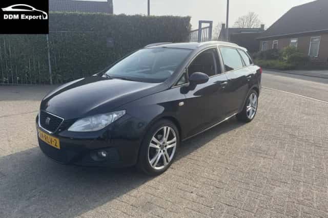 SEAT Ibiza (2011) thumbnail 1