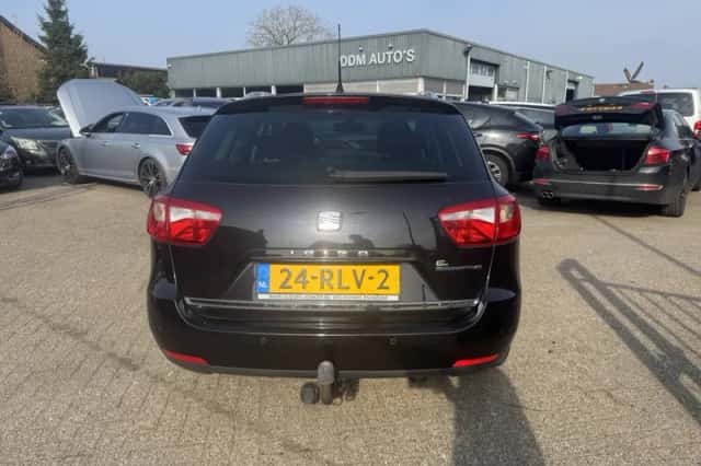 SEAT Ibiza (2011) thumbnail 6