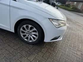 SEAT Leon (2014) thumbnail 5