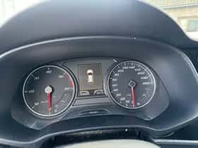 SEAT Leon (2014) thumbnail 3