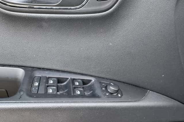 SEAT Leon (2014) thumbnail 4