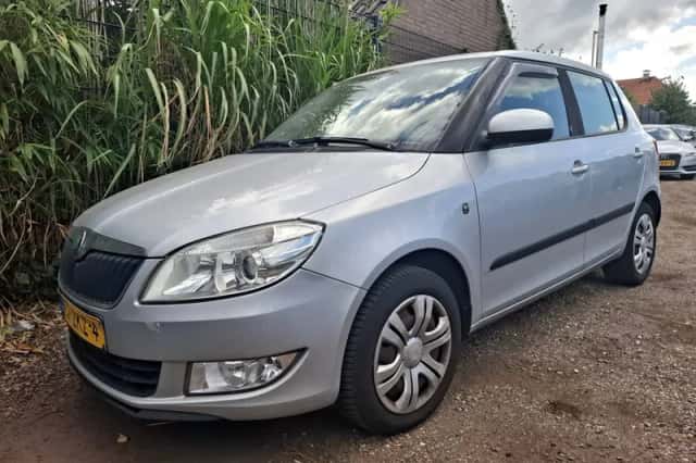 Škoda Fabia (2013) thumbnail 2