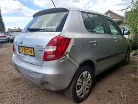 Škoda Fabia (2013) thumbnail 4