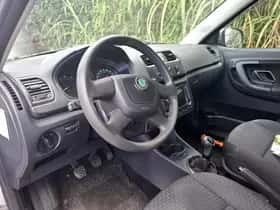 Škoda Fabia (2013) thumbnail 5