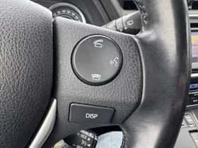 Toyota Auris thumbnail 12