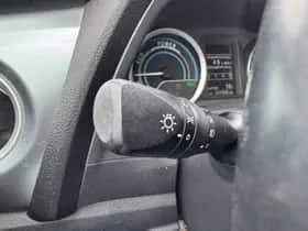 Toyota Auris thumbnail 15
