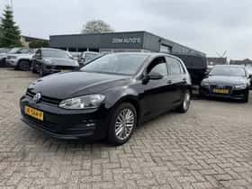 Volkswagen Golf (2015) thumbnail 2