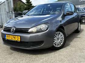 Volkswagen Golf (2010) thumbnail 5