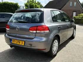 Volkswagen Golf (2010) thumbnail 7