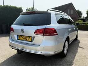 Volkswagen Passat (2013) thumbnail 8