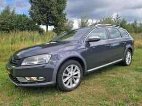 Volkswagen Passat (2014) thumbnail 4