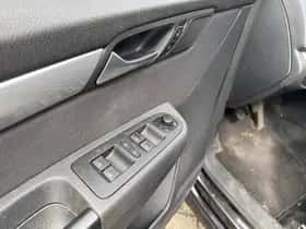 Volkswagen Sharan (2013) thumbnail 11