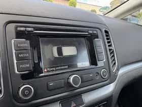 Volkswagen Sharan (2013) thumbnail 12
