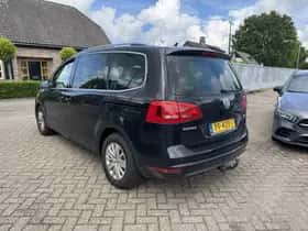Volkswagen Sharan (2013) thumbnail 7
