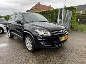 Volkswagen Tiguan (2012) thumbnail 2