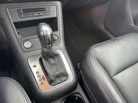 Volkswagen Tiguan (2012) thumbnail 16