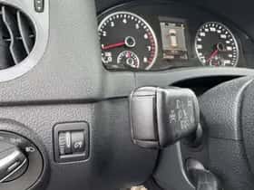 Volkswagen Tiguan (2012) thumbnail 18