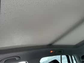 Volkswagen Tiguan (2012) thumbnail 25