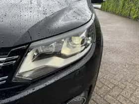 Volkswagen Tiguan (2012) thumbnail 27