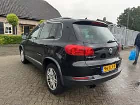 Volkswagen Tiguan (2012) thumbnail 5