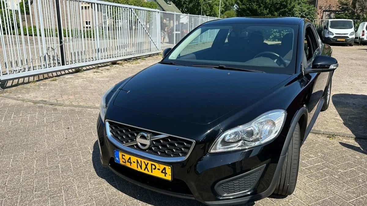 Volvo C30 (2010) — foto 1