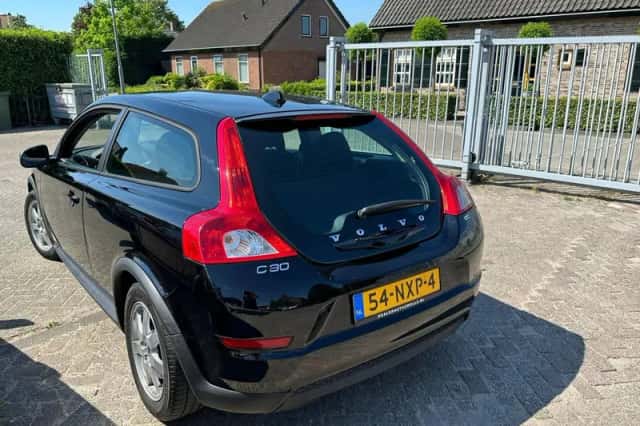 Volvo C30 (2010) thumbnail 5