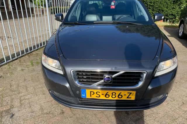 Volvo S40 (2009) thumbnail 2