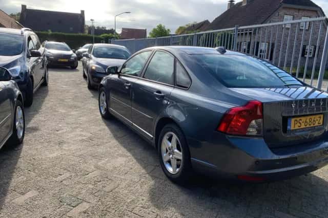 Volvo S40 (2009) thumbnail 3