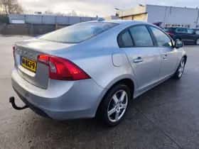 Volvo S60 (2012) thumbnail 6