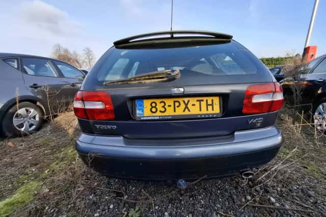 Volvo V40 (2005) thumbnail 4