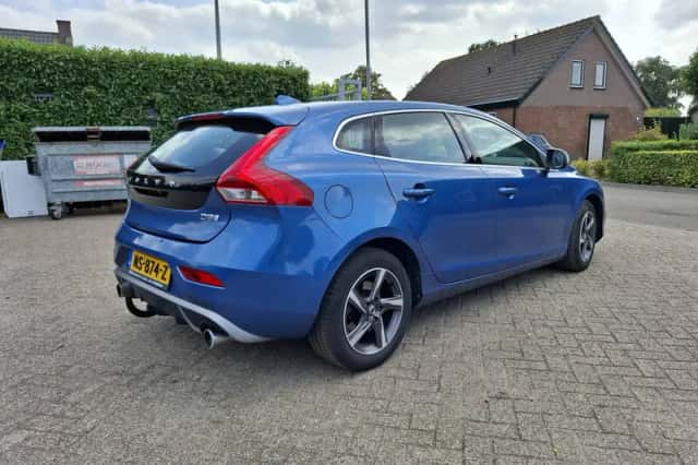 Volvo V40 (2017) thumbnail 5