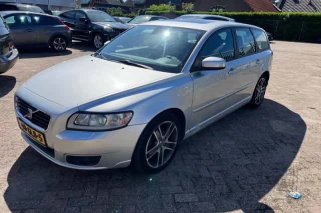 Volvo V50 (2008) thumbnail 2