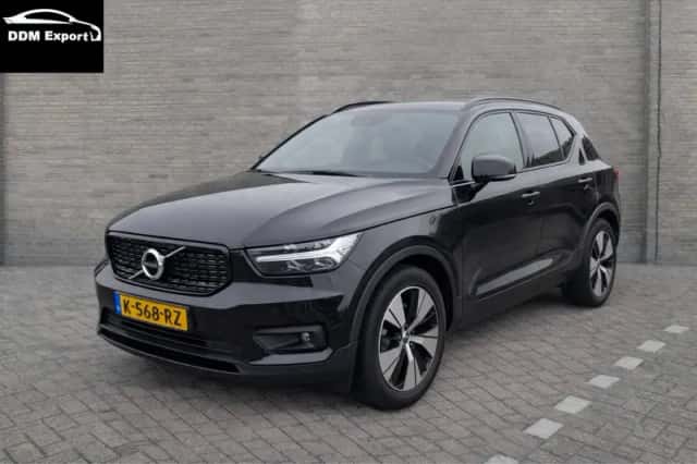 Volvo XC40 (2021) thumbnail 1