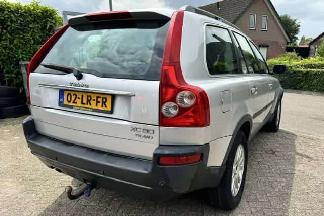 Volvo XC90 (2003) thumbnail 6