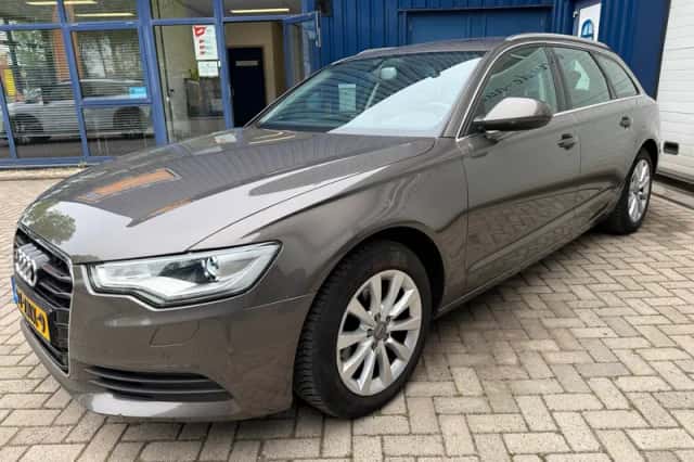 Audi A6 (2013) thumbnail 5