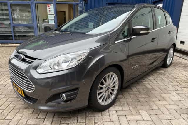 Ford C-Max (2015) thumbnail 3