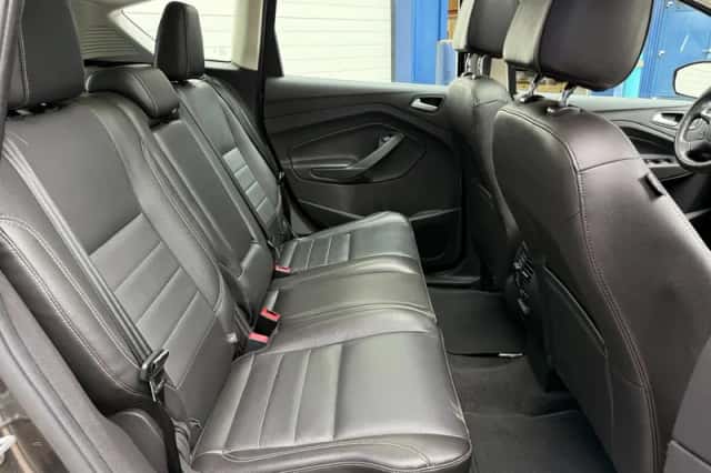 Ford C-Max (2015) thumbnail 6
